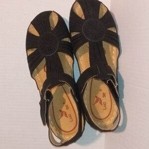 Women's Sandals